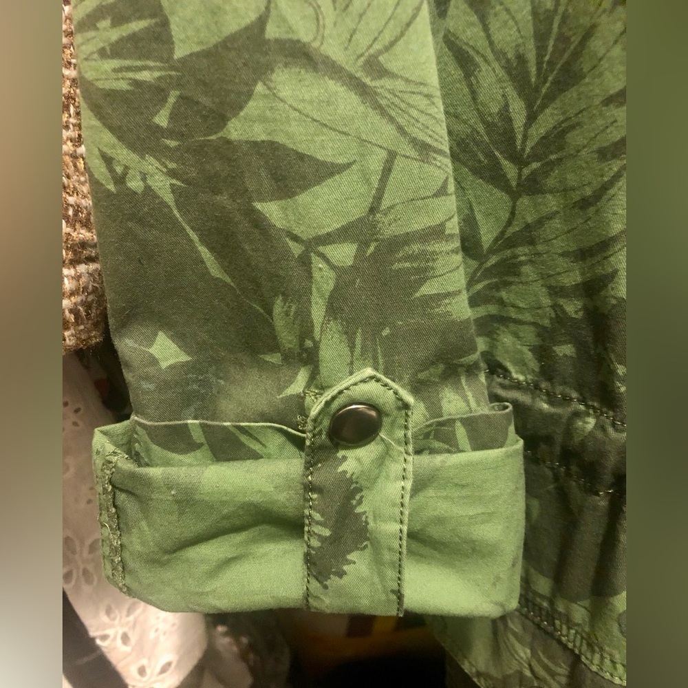 Jacket - Picture 5 of 9